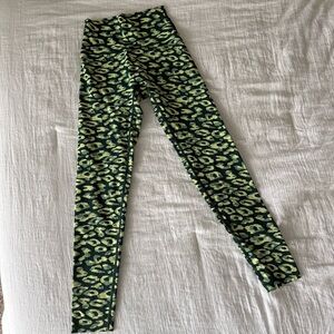Green Leopard Print Offline by Aerie Leggings